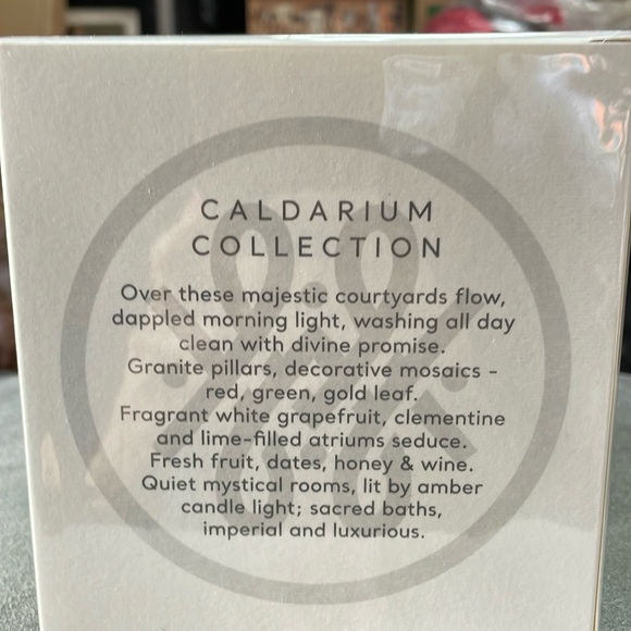 “THUCASSI” NIB Exquisite 2 Wick Candle - Picture 6 of 9